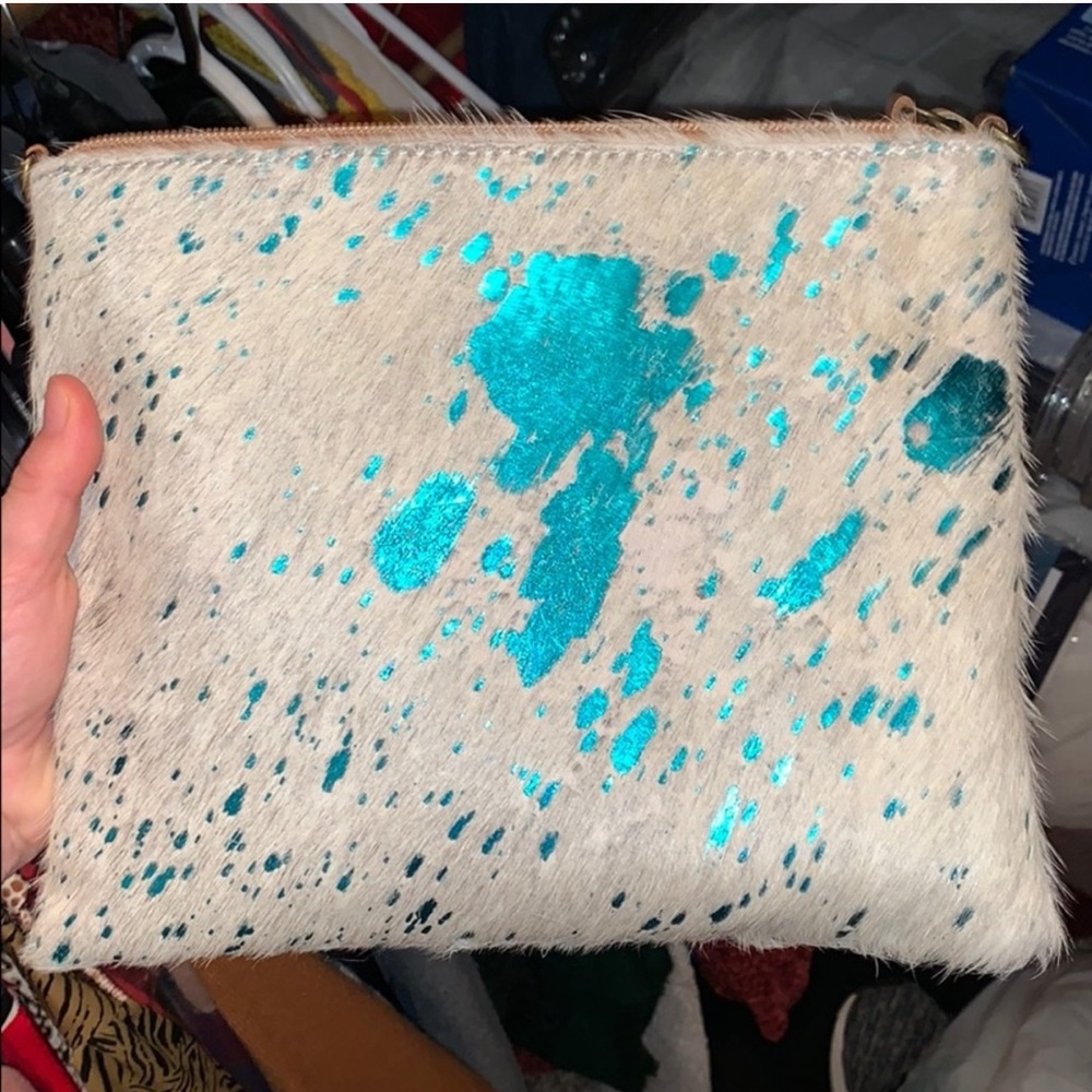 COWHIDE WRISTLET